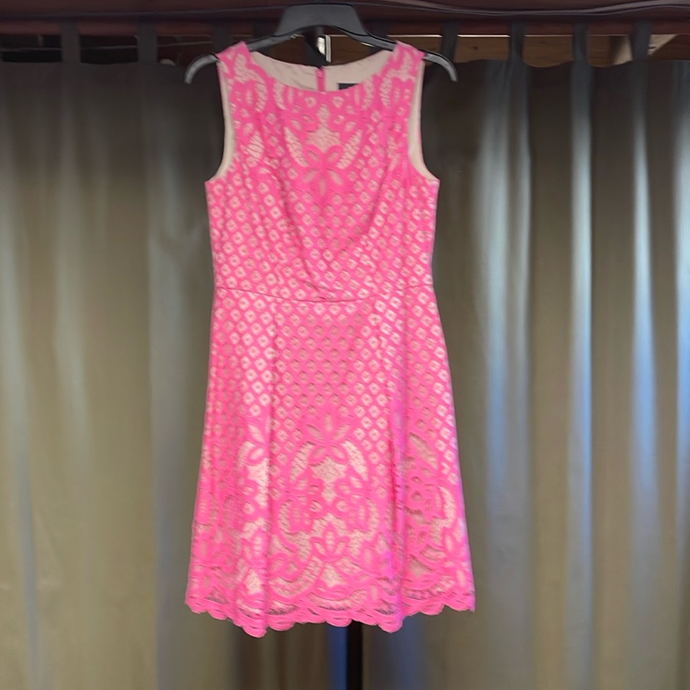 ADRIANNA PAPELL Pink Lace Dress